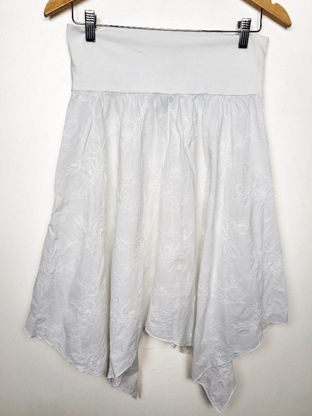 Color Me Cotton White Embroidered Handkerchief Hem Boho Midi Skirt  | Size SMALL